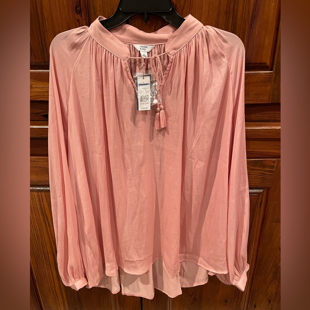 NWT!! Crown & Ivy Blush Icon Pheasant Blouse Sz L